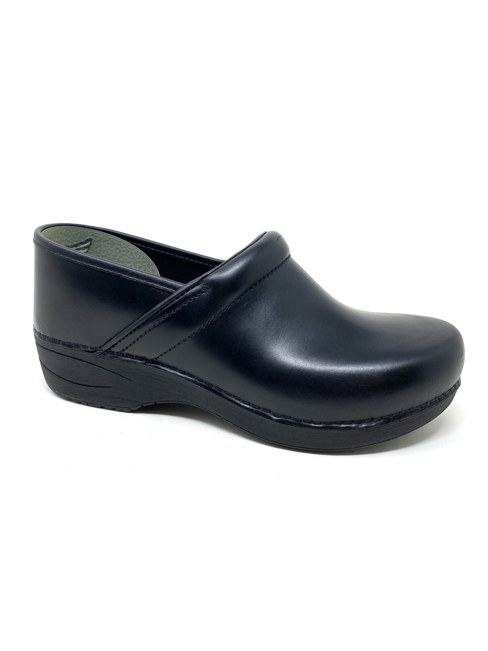Dansko XP 2.0 Black Leather Pull Up Professional Clogs